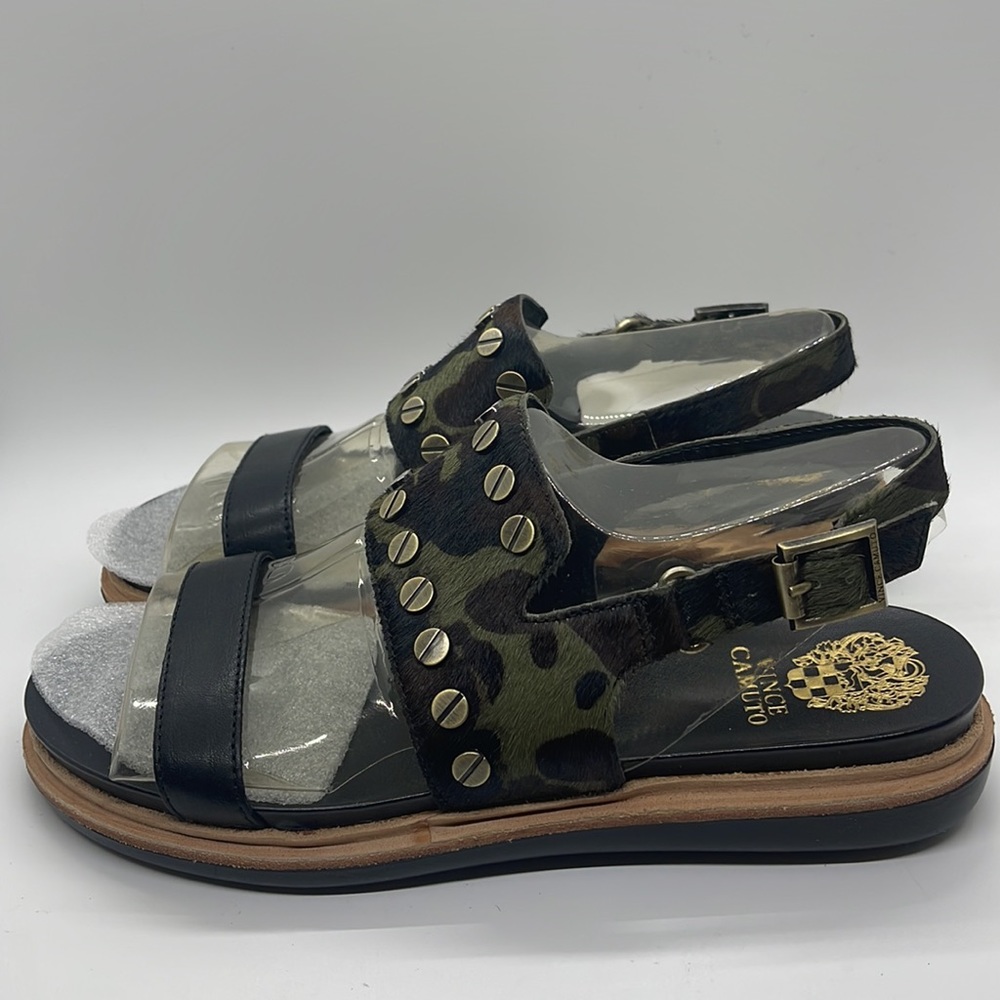 Vince Camuto Hennah platform sandals Camo and Black Size 8M Adjustable straps
